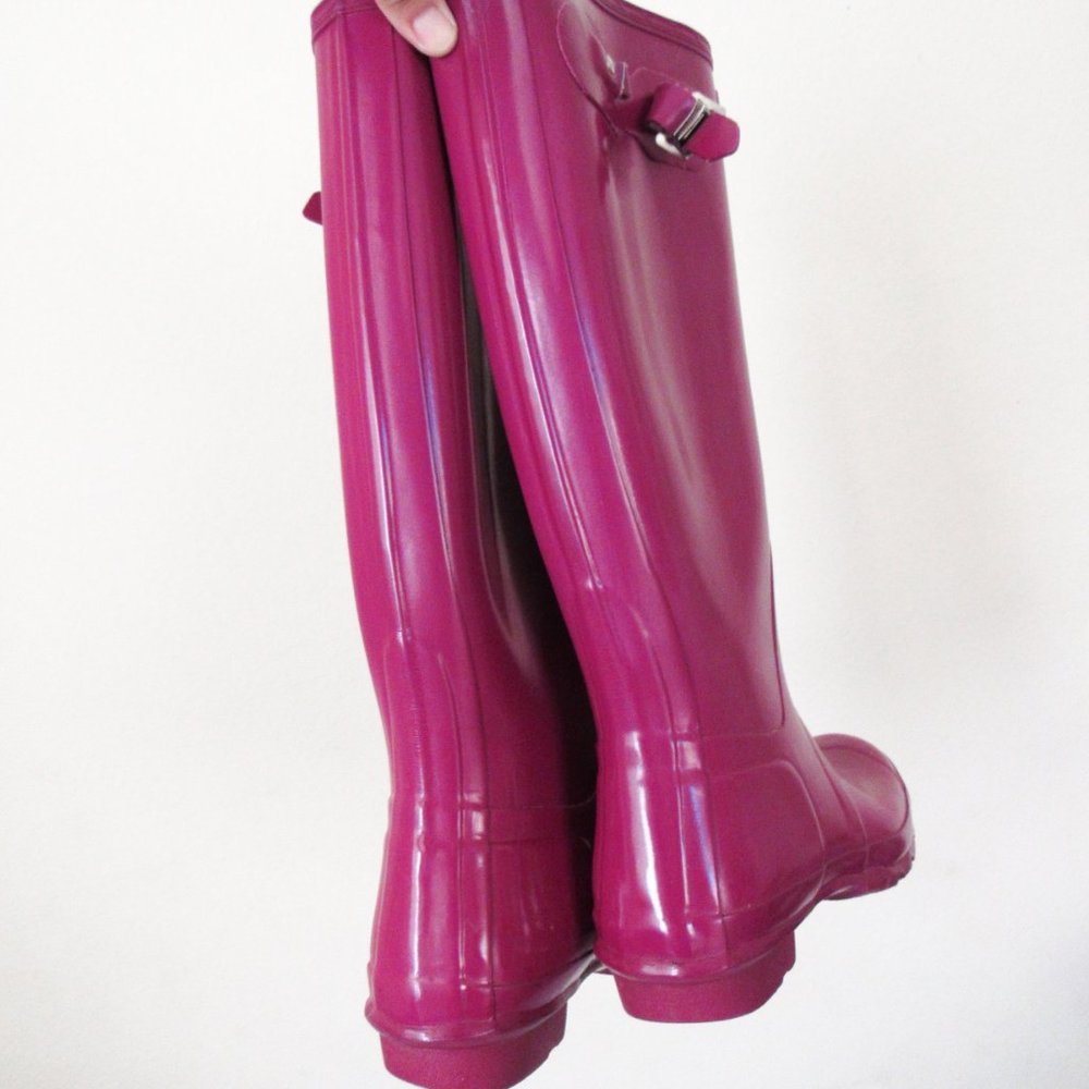 HUNTER Fuchsia Pink Tall Rain Boots- Unisex Women's 10 or Men's 9 *sold as is* - Picture 4 of 14